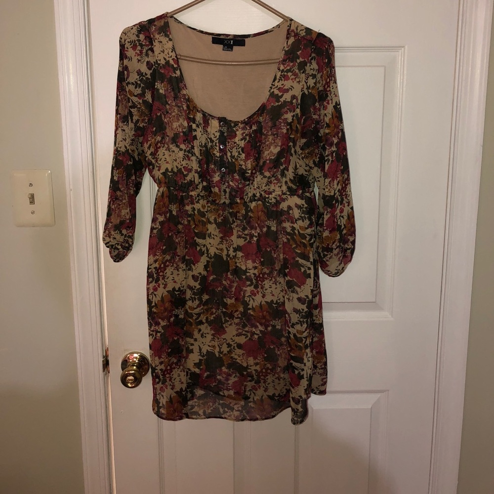 Flowery long sleeve dress
